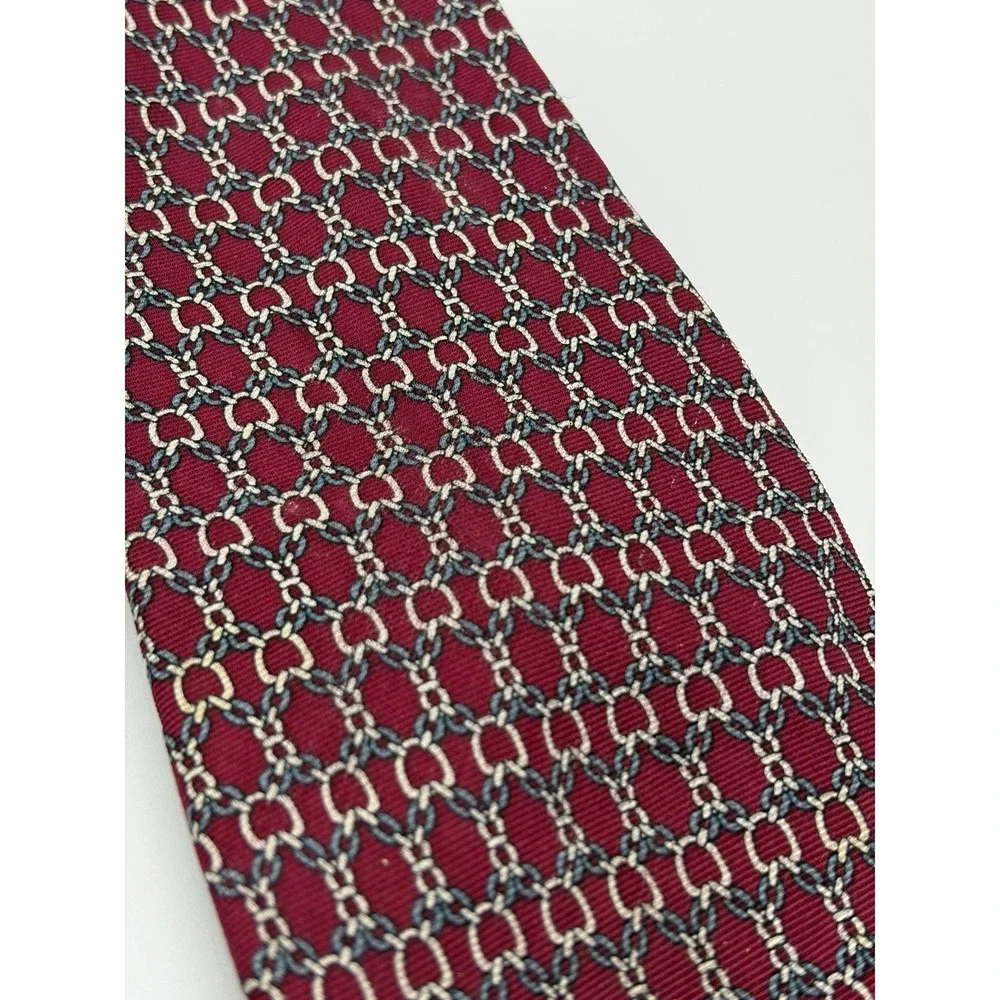 Saks Fifth Avenue Designer USA Tie, Handmade Red Geometric Chain Link 100% Silk